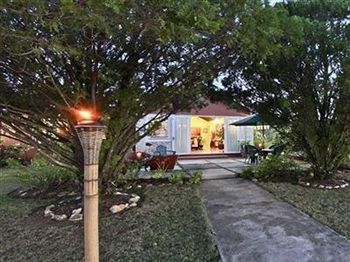 Paradise Beachfront Villas Rio Bueno Harbour 外观 照片